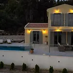 Luxury Artemis Pool, Jacuzzi, Peace & Perfect Sunsets In Kefalonia * 斯沃伦塔