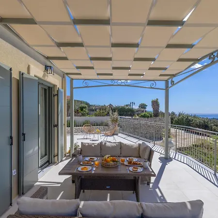 Luxury Artemis Pool, Jacuzzi, Peace & Perfect Sunsets In Kefalonia 别墅