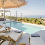 Luxury Artemis Pool, Jacuzzi, Peace & Perfect Sunsets In Kefalonia *