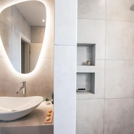 Luxury Artemis Pool, Jacuzzi, Peace & Perfect Sunsets In Kefalonia *