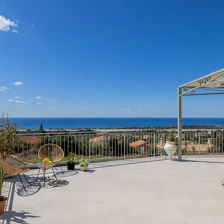 فيلة Luxury Artemis Pool, Jacuzzi, Peace & Perfect Sunsets In Kefalonia *