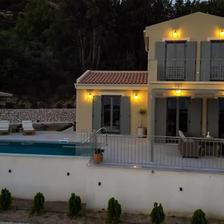 Luxury Artemis Pool, Jacuzzi, Peace & Perfect Sunsets In Kefalonia * Svoronata