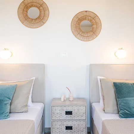 Luxury Artemis Pool, Jacuzzi, Peace & Perfect Sunsets In Kefalonia *