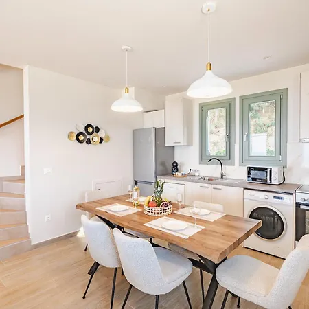 Luxury Artemis Pool, Jacuzzi, Peace & Perfect Sunsets In Kefalonia Villa Svoronata