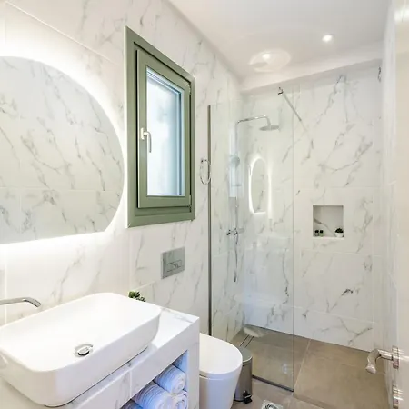 Villa Luxury Artemis Pool, Jacuzzi, Peace & Perfect Sunsets In Kefalonia Svoronata